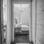 Apartmán Ella Hestia -steps From Spianada!